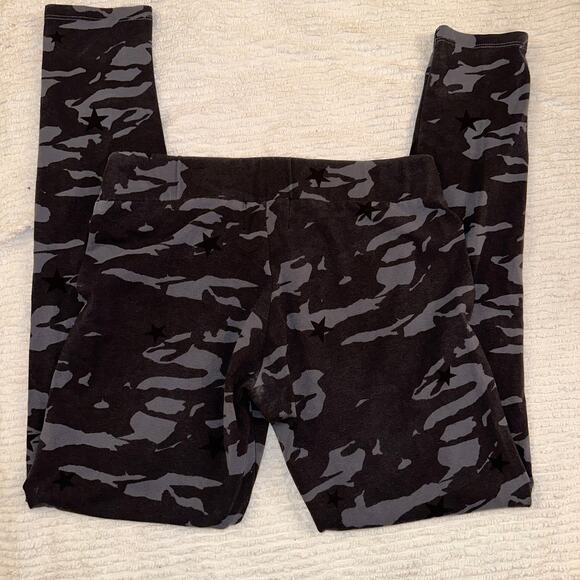 New MONROW BLACK/GRAY CAMO Camouflage LEGGINGS Sample - Picture 1 of 7